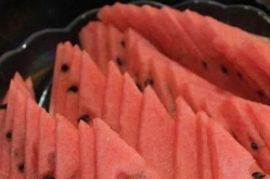 娱乐吃瓜酱西瓜,揭秘娱乐圈热点背后的趣味与真相